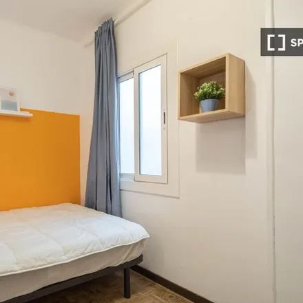 Rent this 5 bed room on Carrer de Sardenya in 500, 08001 Barcelona