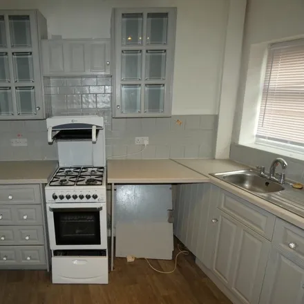Image 3 - Danesbury Place, Blackpool, FY1 3LX, United Kingdom - Townhouse for rent