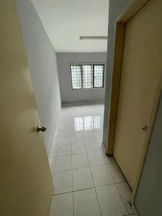 Rent this 3 bed apartment on Surau Ahmad Razali in Jalan PJU 8/13, 52200 Petaling Jaya