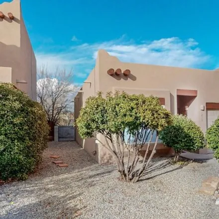 Image 1 - 5417 Saturnia Road Northwest, Albuquerque, NM 87114, USA - House for rent