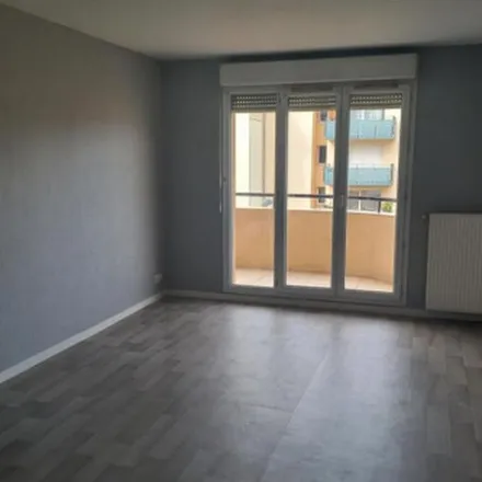 Rent this 4 bed apartment on 6 Rue vers Derrière in 01150 Lagnieu, France