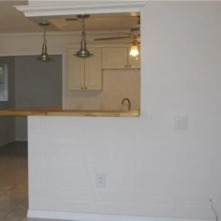 Image 5 - 61 Blair Street, Palm Frond Condominiums, North Fort Myers, FL 33903, USA - House for rent
