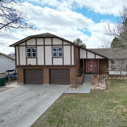Buy this 4 bed house on 813 West 250 North in Vernal, UT 84078