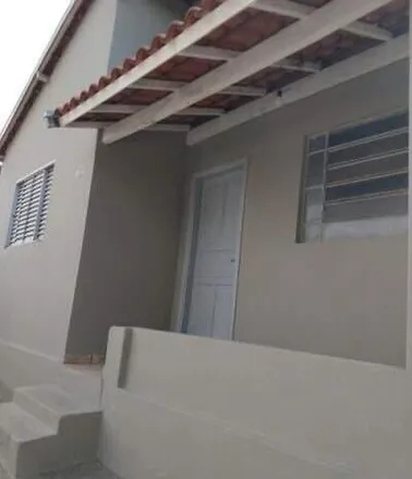 Rent this 2 bed house on Rua das Palmeiras in Jardim Santa Catarina, São José do Rio Preto - SP