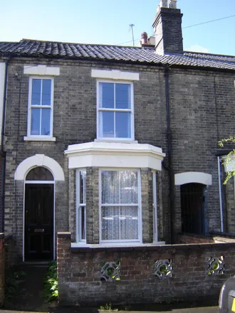 Rent this 4 bed townhouse on 99 Gloucester Street in Norwich, NR2 2RS