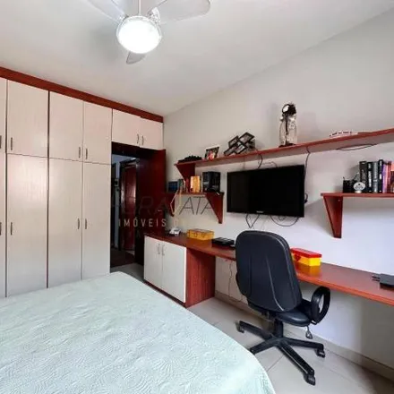 Buy this 3 bed house on Rua Goiás in Rezende, Varginha - MG