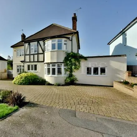 Buy this 4 bed house on Mountway in Potters Bar, EN6 1EP