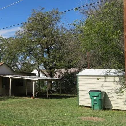 Image 6 - 601 East 1st Street, Coleman, TX 76834, USA - House for sale