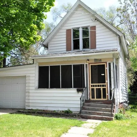Buy this 3 bed house on 200 South London Avenue in Rockford, IL 61104