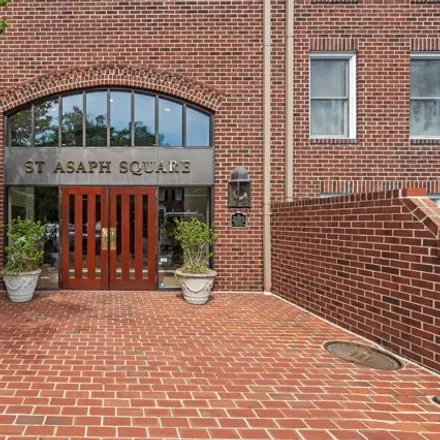 Buy this 1 bed townhouse on 822 South Pitt Street in Alexandria, VA 22314