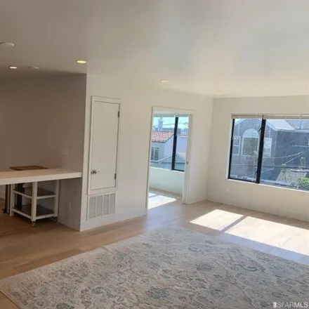 Image 4 - 138 Lower Ter, San Francisco, California, 94114 - House for sale