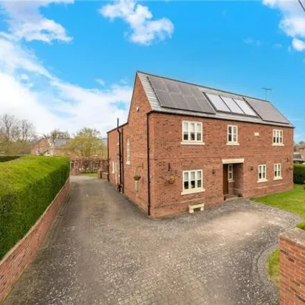 Buy this 7 bed house on Moorfield House Farm in Sovereign Street, Aslackby