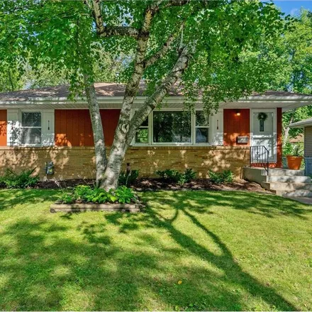Image 2 - 4057 Tyler Street Northeast, Columbia Heights, MN 55421, USA - House for sale