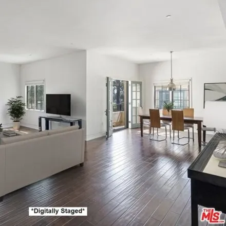 Image 6 - 2251 South Hamilton Drive, Beverly Hills, CA 90211, USA - Townhouse for rent
