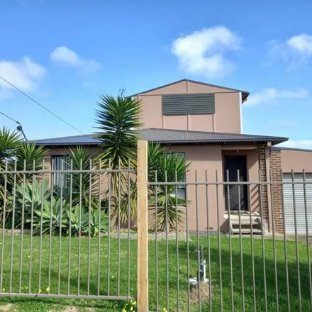 Rent this 4 bed apartment on Kadumba Avenue in Clifton Springs VIC 3222, Australia