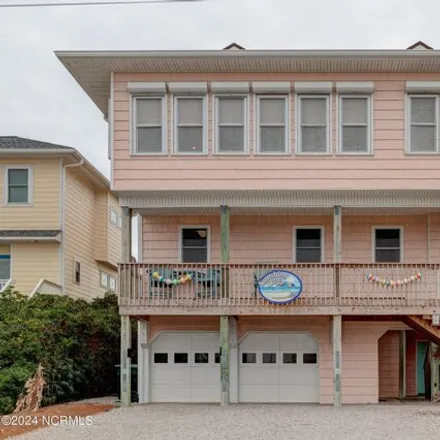 Buy this 4 bed house on 739 Ocean Boulevard in Topsail Beach, Pender County