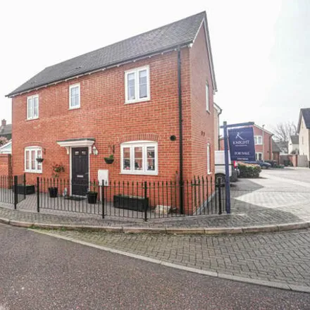 Buy this 3 bed house on Wall Mews in Berechurch, CO2 9GP