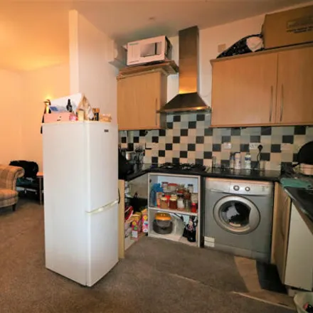 Buy this 1 bed townhouse on Beaufort Gardens in London, IG1 3DB