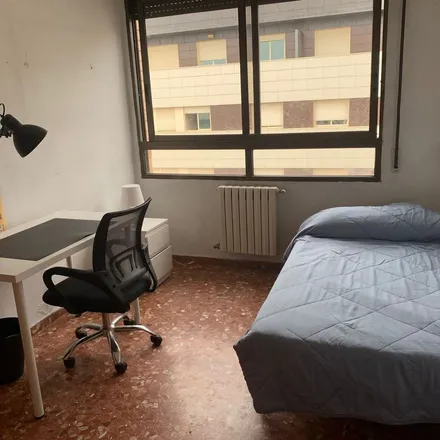 Rent this 1 bed apartment on Avenida Doctor Clará in 12001 Castelló de la Plana, Spain