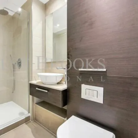 Image 6 - Plot B, Prestons Road, Canary Wharf, London, E14 9RL, United Kingdom - Townhouse for rent