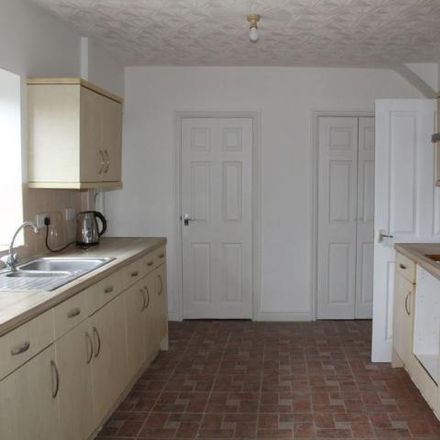 Rent this 3 bed house on Denbigh Road in Tipton, DY4 7QT