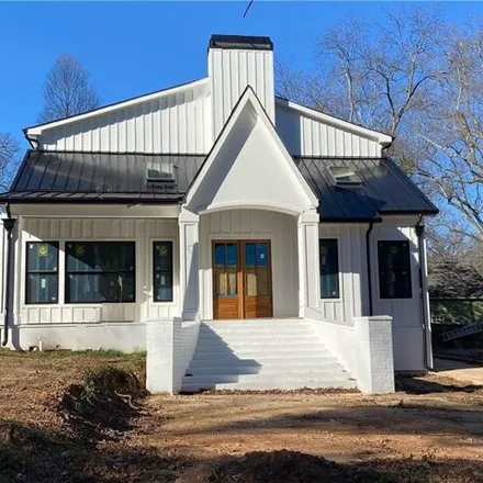Buy this 3 bed house on 3353 Hemphill St in Atlanta, Georgia
