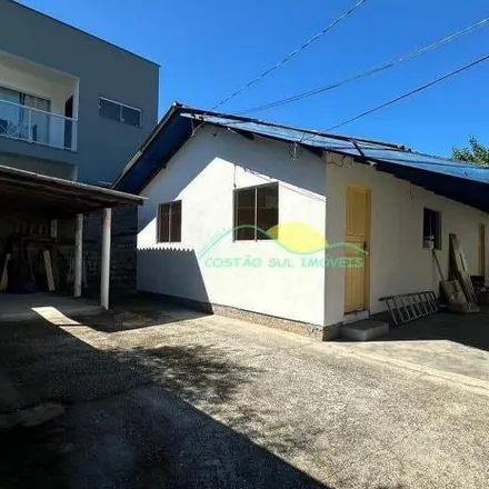 Buy this 5 bed house on Servidão Florisbela Maria Ferraz in Tapera da Base, Florianópolis - SC