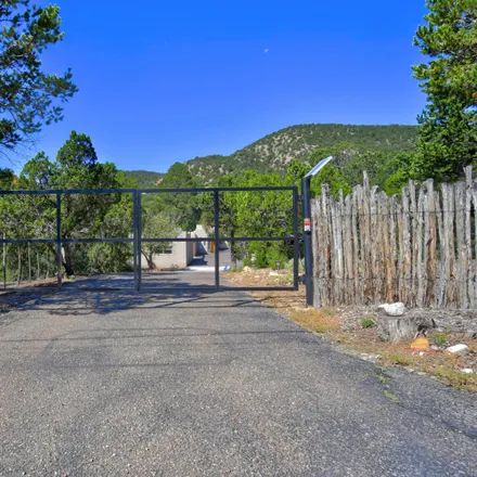 Image 2 - 37 Penny Lane, Cedar Crest, NM 87008, USA - House for sale