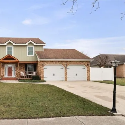 Buy this 4 bed house on 2153 Deer Run Drive in Schererville, IN 46375