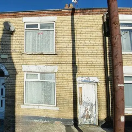 Buy this 2 bed house on Middleburg Street in Hull, HU9 2QN