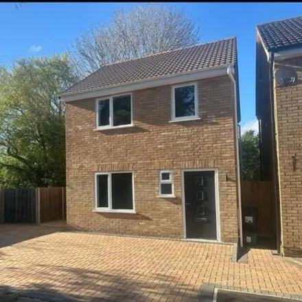 Image 1 - 51 Wavell Close, Yate Rocks, BS37 5UN, United Kingdom - House for sale