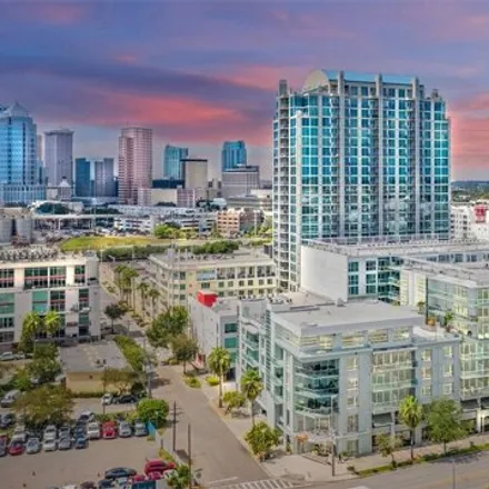 Image 3 - The Place at Channelside, 912 Channelside Drive, Chamberlins, Tampa, FL 33602, USA - Condo for sale