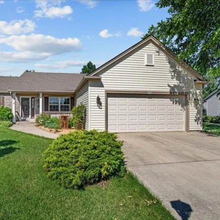 Buy this 3 bed house on 1714 Carriage Dr in East Troy, Wisconsin