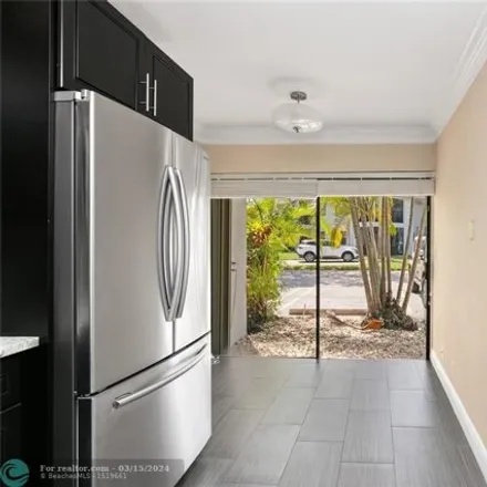 Image 8 - 512 Canal Point North, Delray Beach, FL 33444, USA - Townhouse for rent