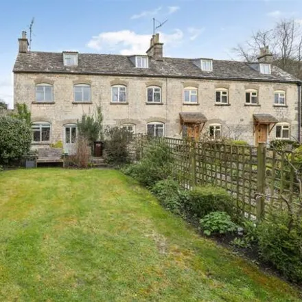 Buy this 3 bed townhouse on 29 Well Hill in Minchinhampton, GL6 9AA