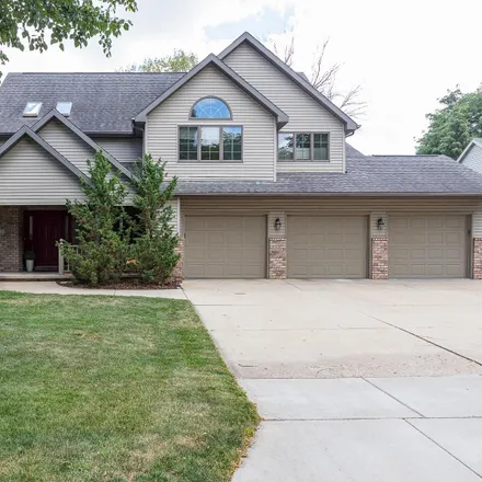 Buy this 4 bed house on 1117 East Rustic Road in Appleton, WI 54911