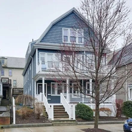 Image 1 - 27 Packard Avenue, Somerville, MA 02144, USA - House for sale