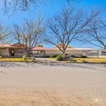 Buy this 4 bed house on 714 South Water Avenue in Sonora, TX 76950