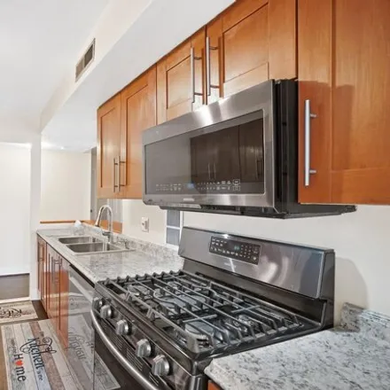 Buy this 2 bed condo on 3100 South Manchester Street in Arlington, VA 22044