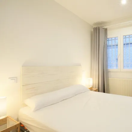 Rent this 1 bed apartment on Madrid in Calle de Juan Álvarez Mendizábal, 1