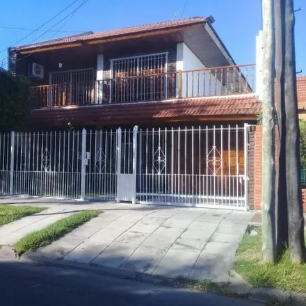 Buy this 3 bed house on El Nuevo Molino in Italia (4), Partido de San Fernando