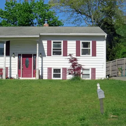 Buy this 3 bed house on 10 Evening Star Drive in Seymour, CT 06483