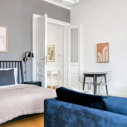 Rent this studio apartment on Bella Santi in Ungargasse 6, 1030 Vienna