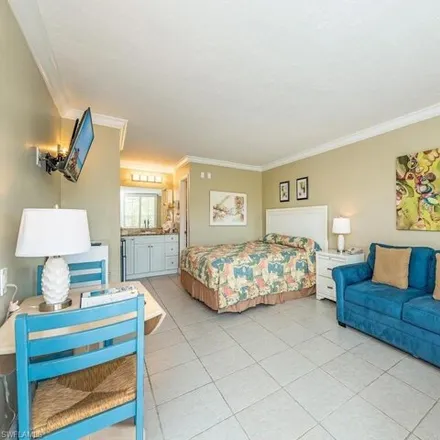 Buy this studio condo on Gulfcoast Inn Naples in 2555 Tamiami Trail North, Naples