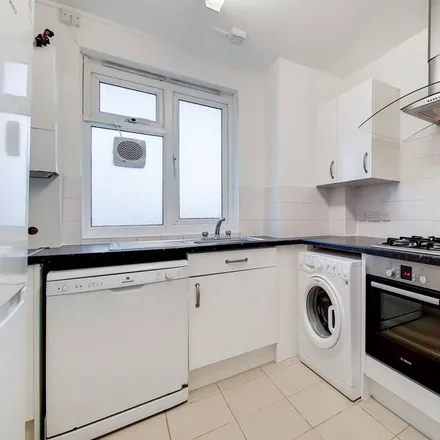 Image 1 - Haggerston School, Weymouth Terrace, London, E2 8LS, United Kingdom - Apartment for rent