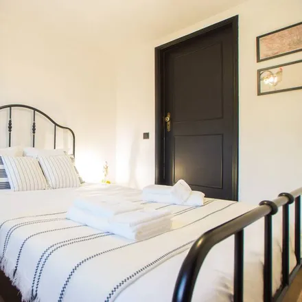 Rent this 2 bed house on 4690-405 Distrito de Santarém