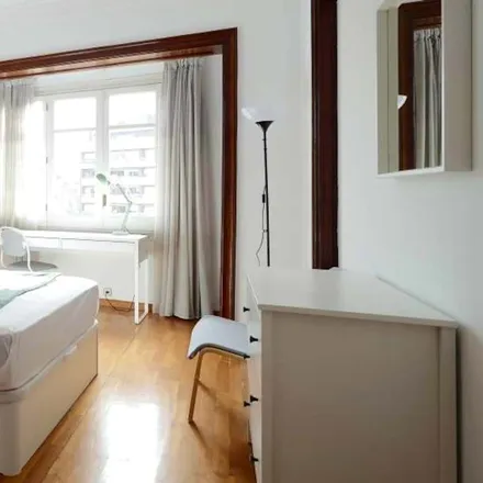 Rent this 1 bed room on Carrer de València in 95, 08029 Barcelona