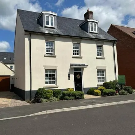 Buy this 5 bed townhouse on Hillrick Crescent in Somerset, BA21 3FL