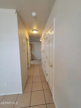 Image 7 - 10054 Railroad Drive, El Paso, TX 79924, USA - House for rent