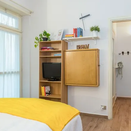 Image 5 - Via Cristoforo Colombo, 48, 10129 Turin Torino, Italy - Apartment for rent